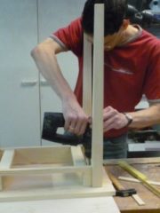Tischler-Akademie: Beistelltisch