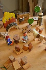 Natürliches Holzspielzeug