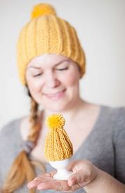 Einfache Eierwärmer-Pudelmützen stricken