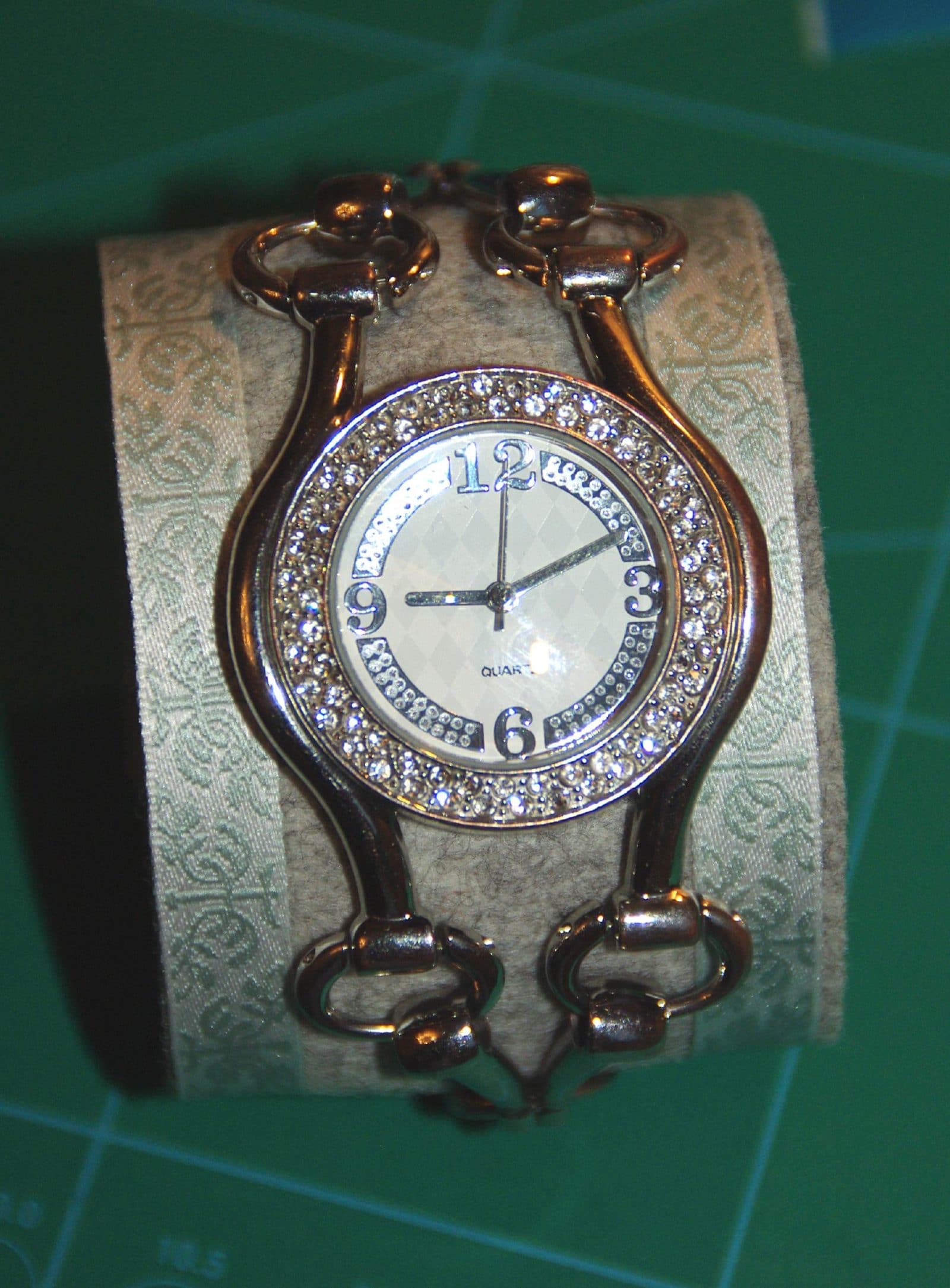 Tutorial: Uhrenarmband aus Filz