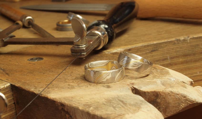 Mokume Gane Trauringe und Unikatschmuck – Stefan Schwaderlapp