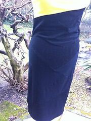 colour matching kleid.