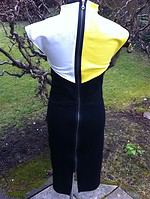 colour matching kleid.