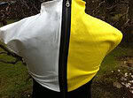 colour matching kleid.