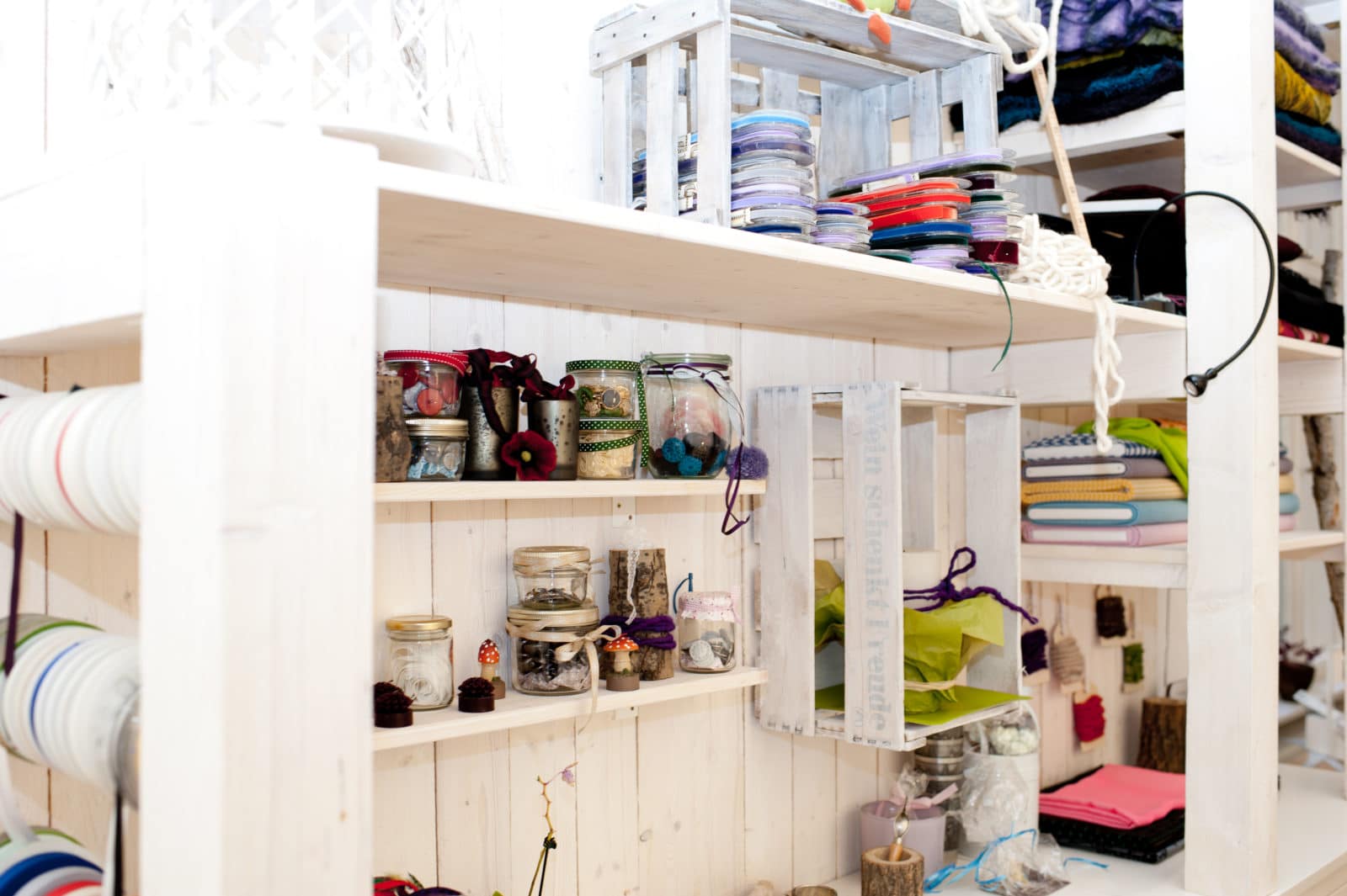 Nadelwald / co-sewing space