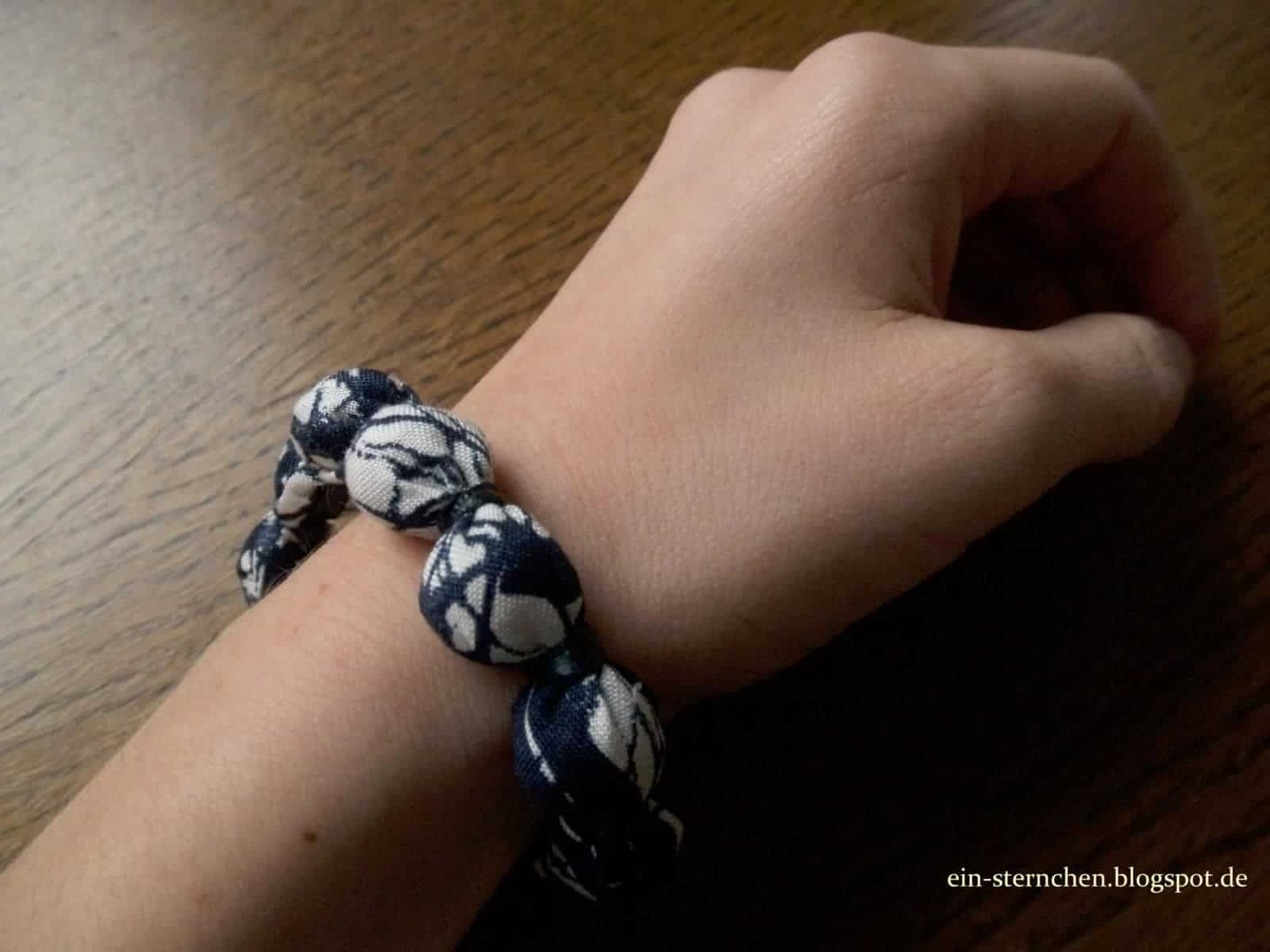 Armschmuck
