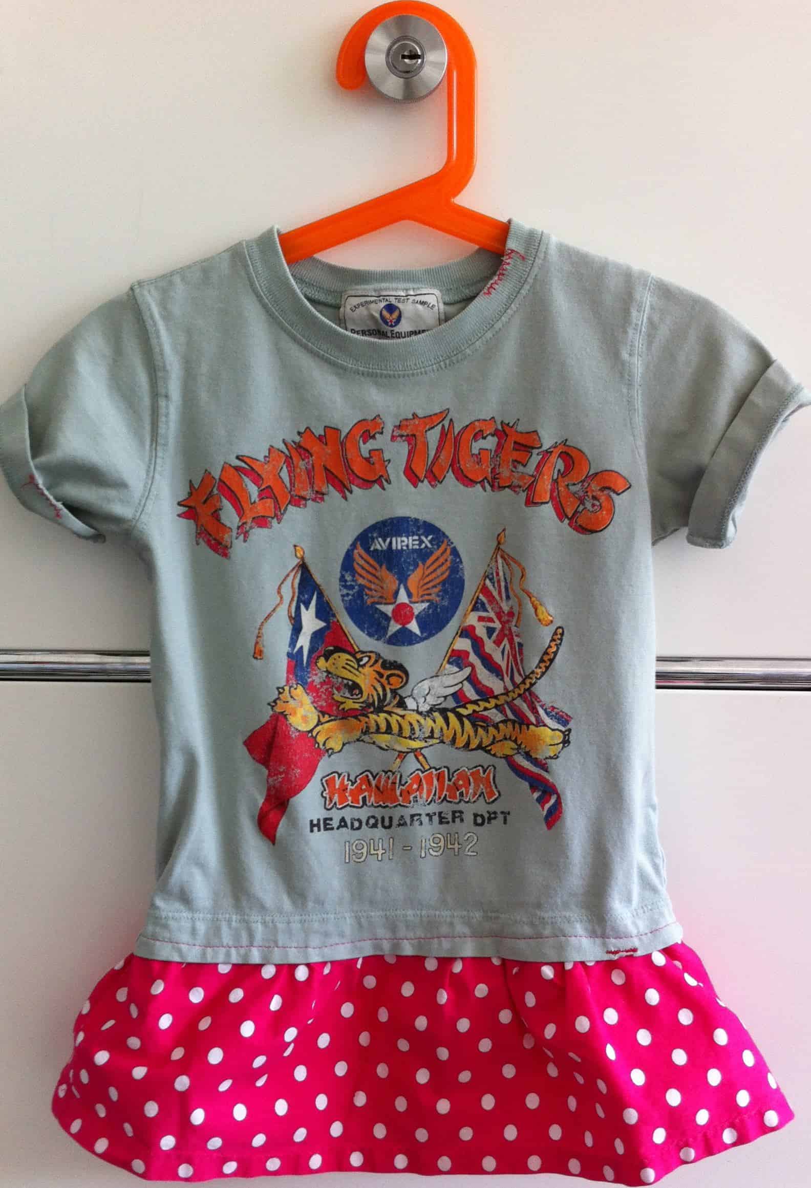 Jungen T-shirt + Rüsche = Mädchen T-shirt!