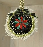 Weihnachtsdeko aus Joghurtdeckeln