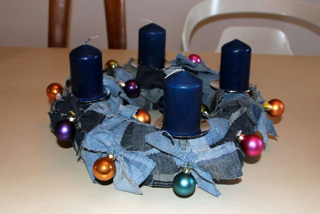 Jeans-Adventskranz