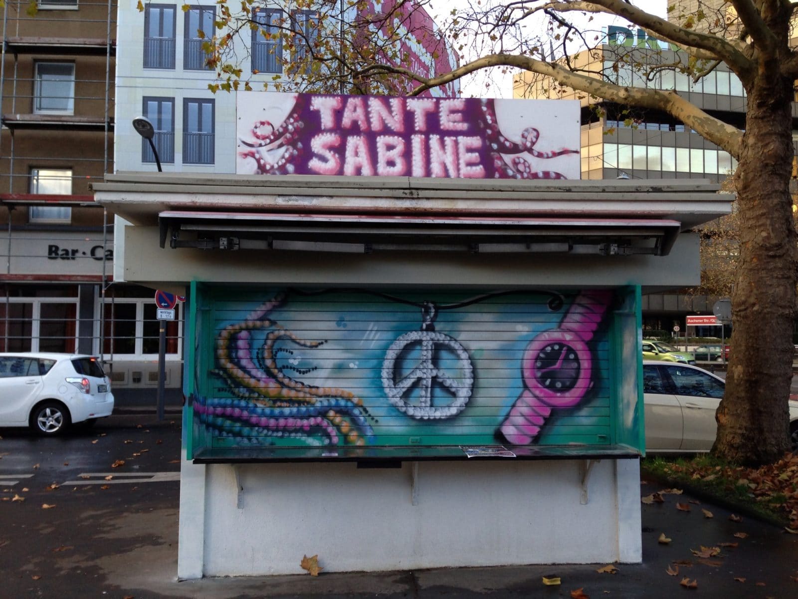 TANTE SABINE IM KUNSTKIOSK KÖLN