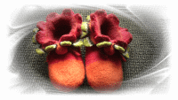 Hausschuhe aus Strickfilz Hausschuhe aus Strickfilz