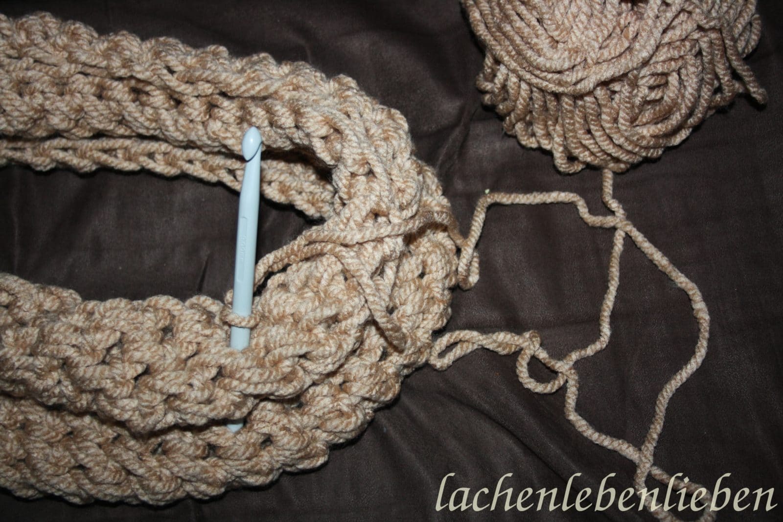 DIY Loopschal häkeln