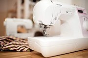 Nadelwald / co-sewing space