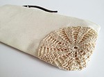 Clutch mit Spitzendeckchen verzieren
