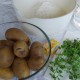 Kartoffelbrot mit grünen Flecken (Kräutern)