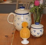 Einfache Eierwärmer-Pudelmützen stricken