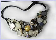 Knopf-Kette