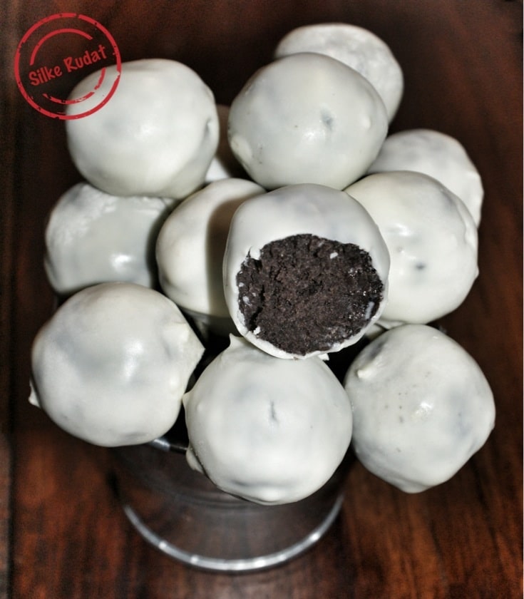Oooohhh…Oreo Cake Pops