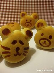 Kawaii (^•^) Milchbrötchen