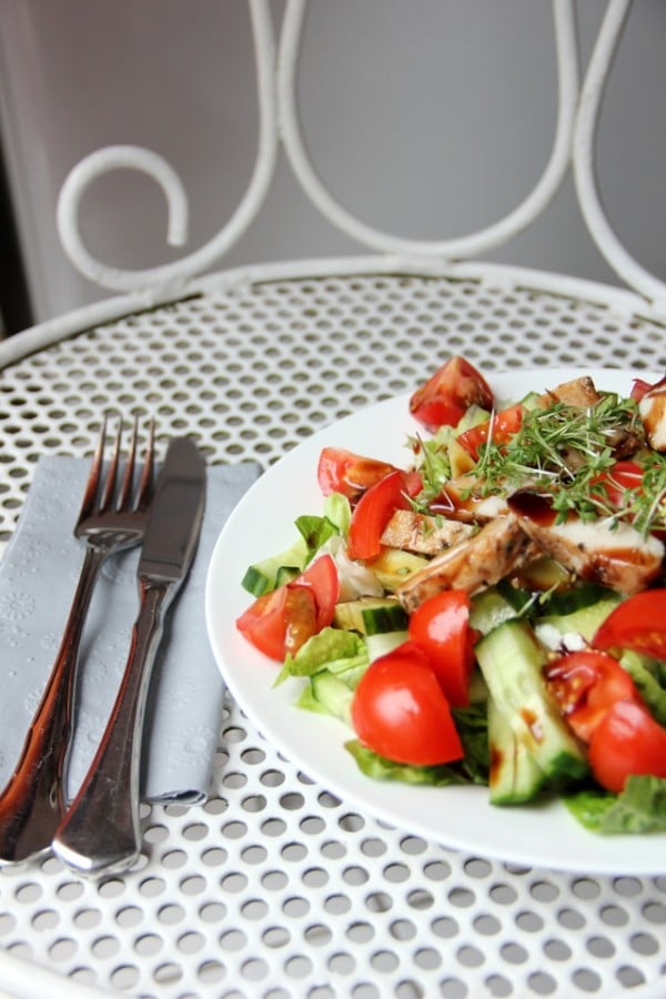 Ein einfacher und schneller Hühnchen Salat