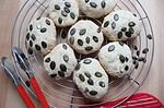 Scones mit gerösteten Kürbiskernen