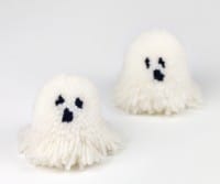 Spooky Pompoms