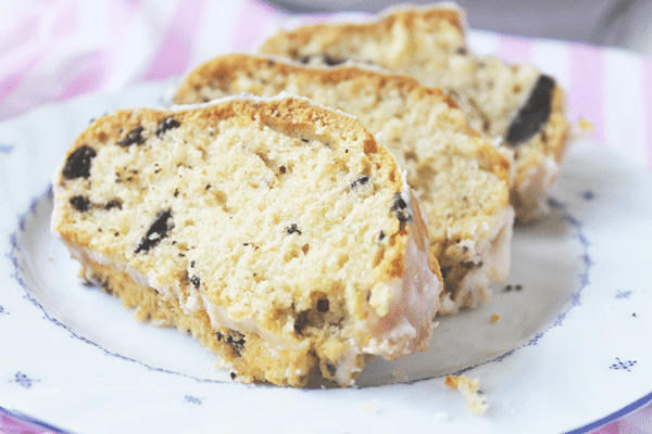 Amaretto Oreo cake