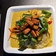 Leckere vegane Mango-Kokos-Suppe mit Glasnudeln u. knackigem Gemüse