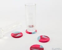 DIY: Untersetzer für Gläser mit Nagellack basteln