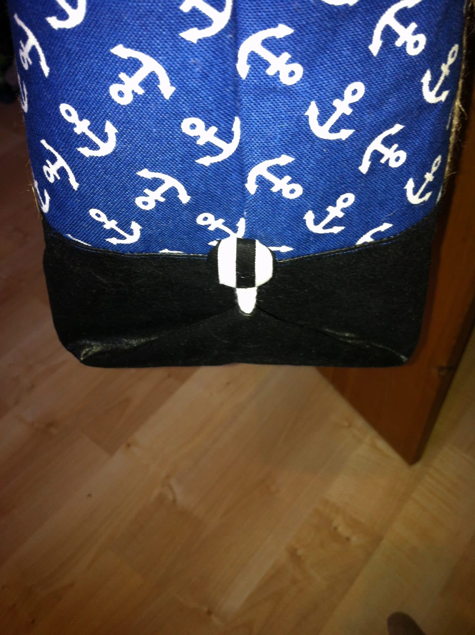 Maritimer Shopper mit Innen- und Handytasche zum Einhängen