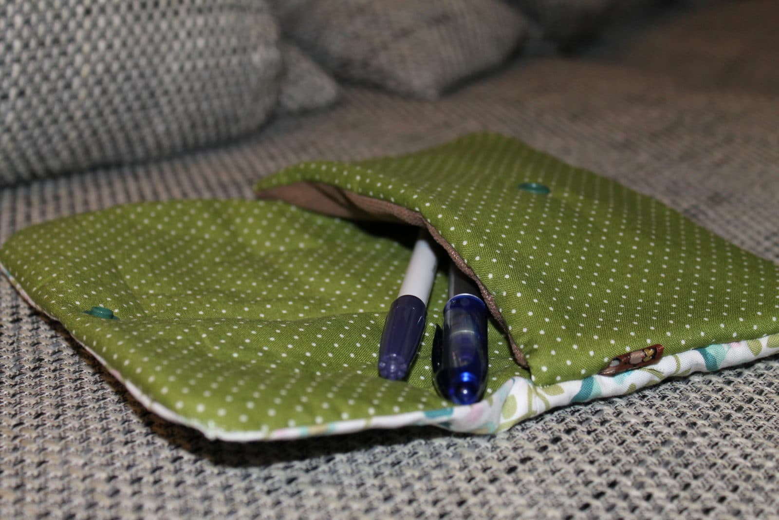 kleine Tasche (für Stifte oder Schminke)