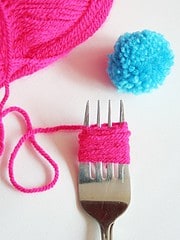 Mini PomPoms – klitzekleine Bommeln