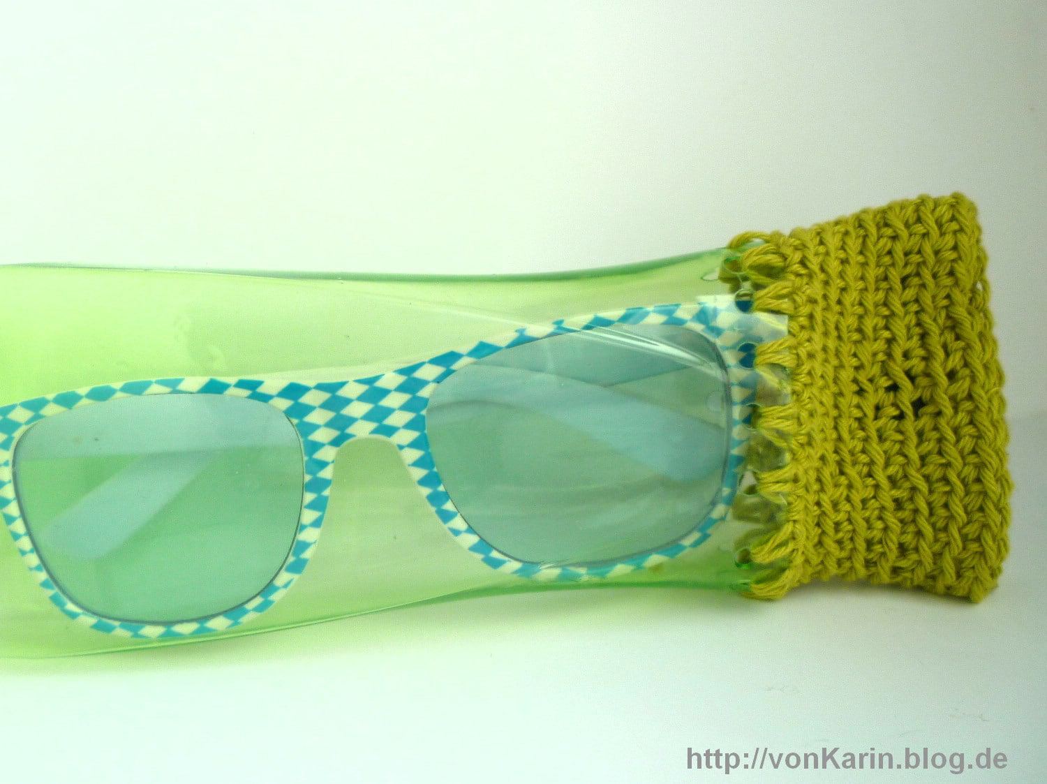 Brillenetui aus Shampoo-Flasche