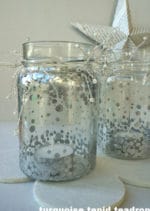 Winterliche Teelichthalter aus Marmeladengläsern