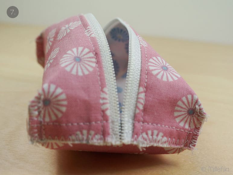 Tatüta (Taschentüchertasche) mit Reißverschluss