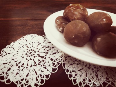marrons glacés oder kandierte Kastanien