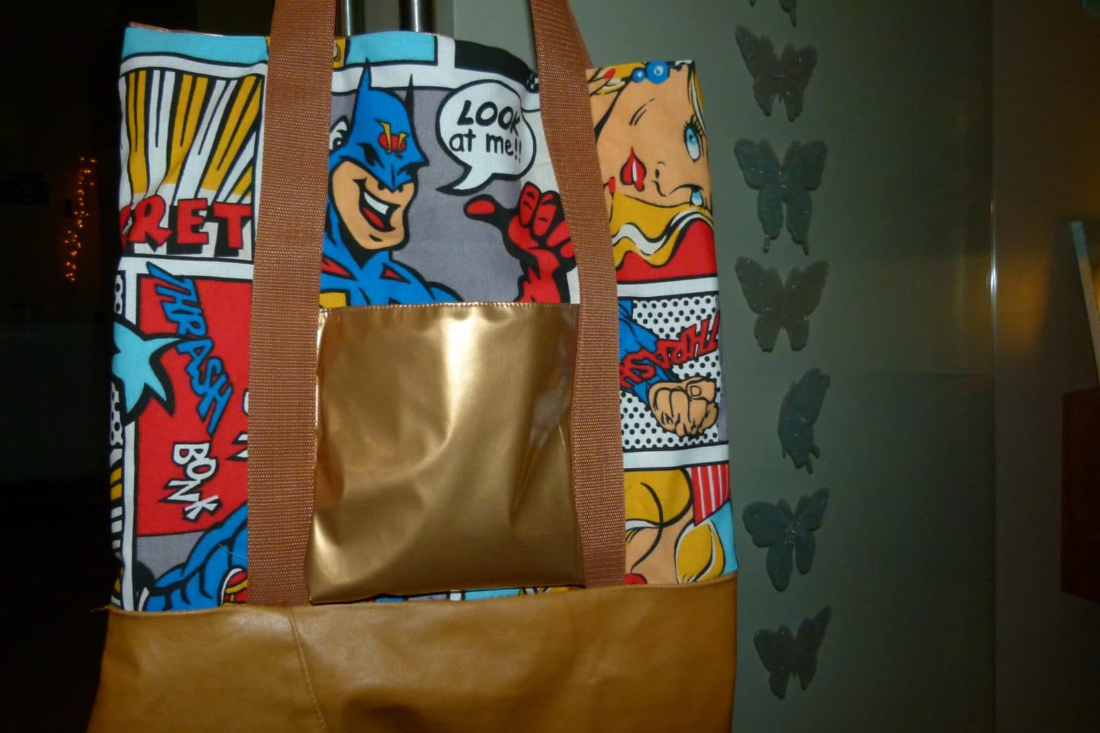 Shopper : Comic meets Lack + Leder