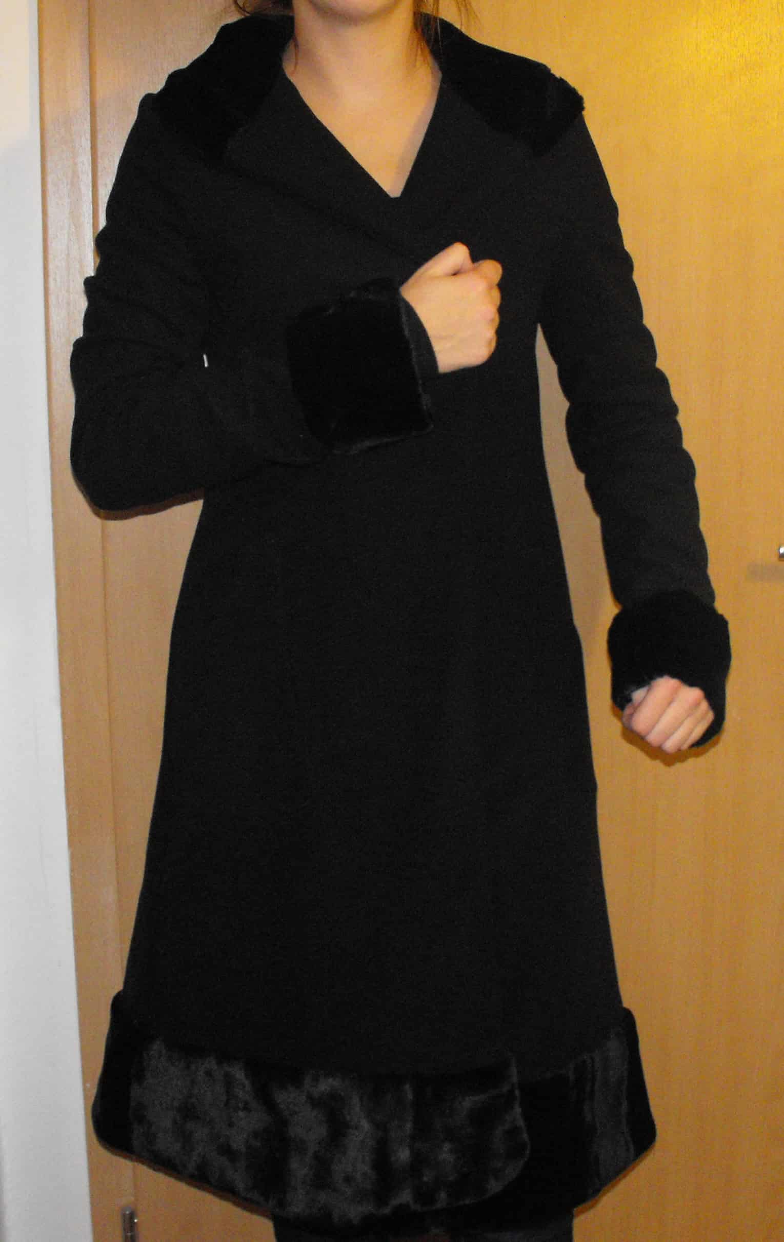 Elegante Johanna mit Webpelz