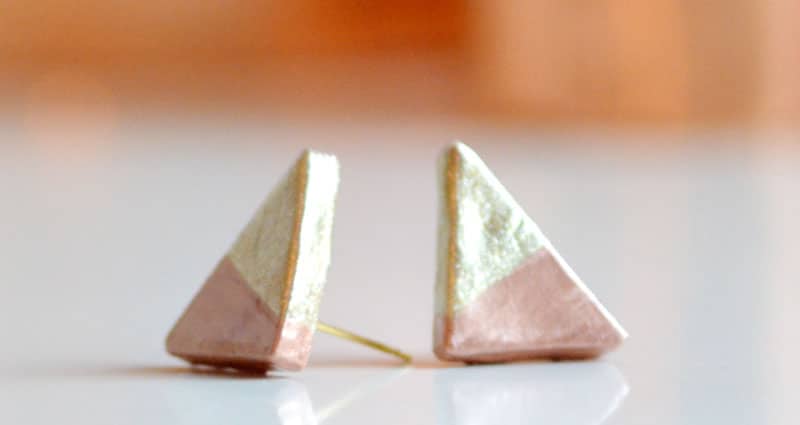 geometrische DIY Ohrringe aus Radiergummi
