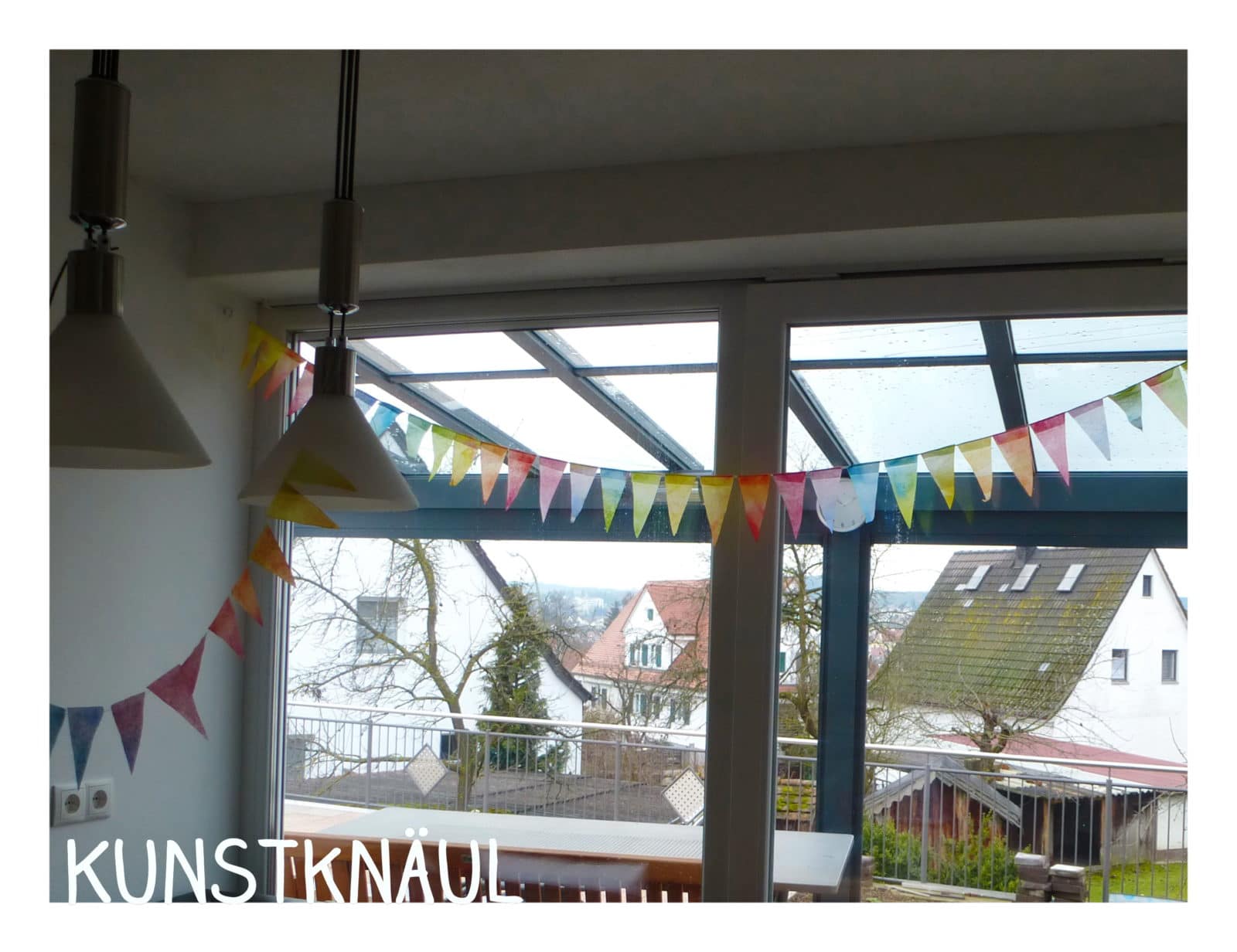 Aquarell – Wimpelkette aus Teebeuteln
