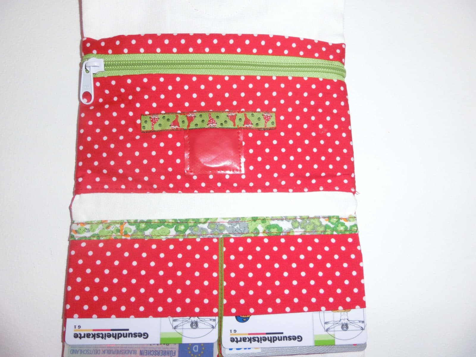 Shopper Polka zum Magazin Gewinnspiel passend zum Geldbeutel