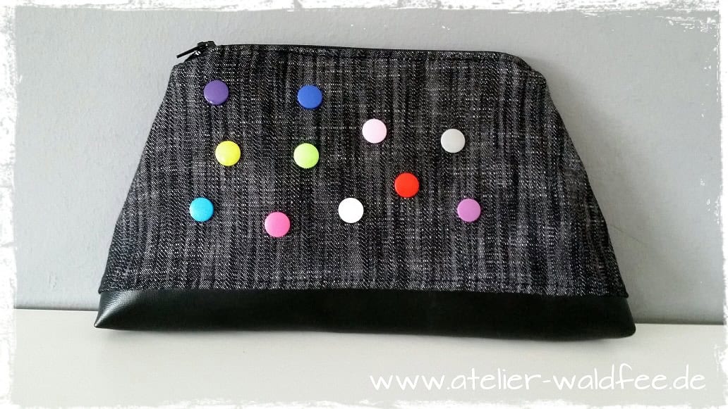 Kosmetiktasche „Priscilla“ mit Kam Snaps-Verzierung
