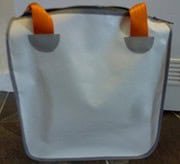 Recycling-Shopper aus Planenmaterialresten