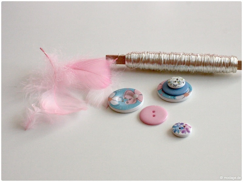 Kreatives Blumenspiel: Knopfblumen DIY