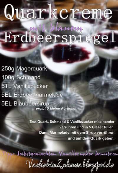 Quarkcreme mit blauem Erdbeerspiegel