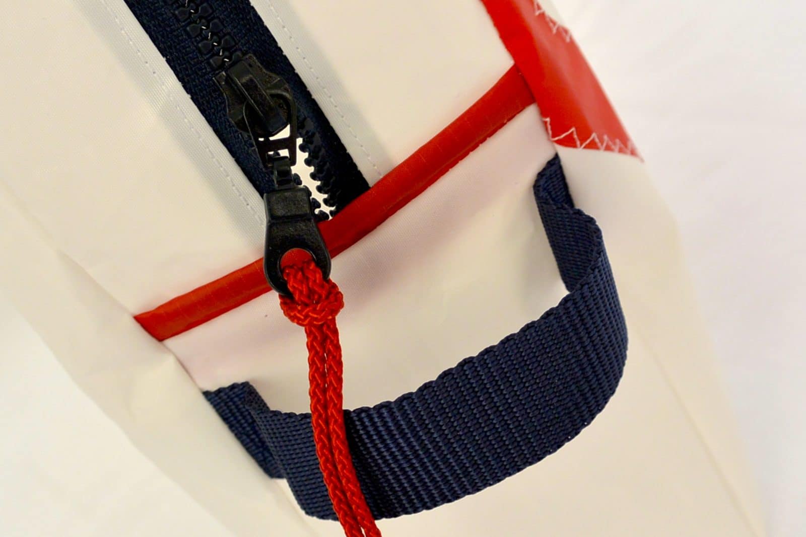 SCHUHTASCHE AUS SEGELTUCH