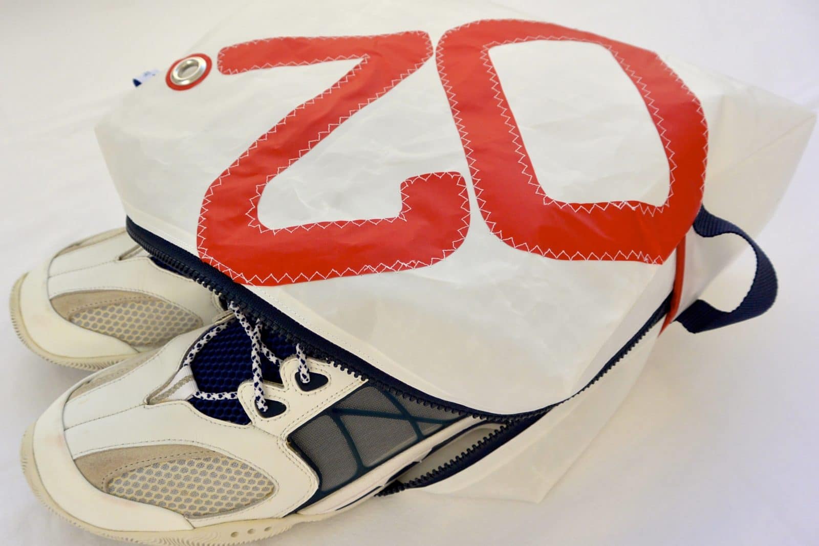 SCHUHTASCHE AUS SEGELTUCH - Handmade Kultur