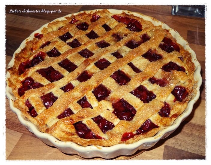 Apple/ Cherry Pie