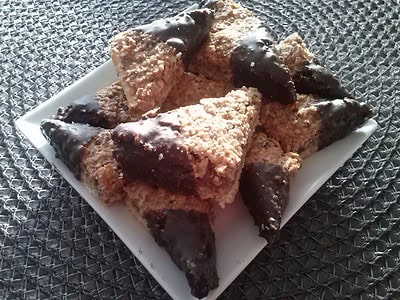 Köstliche Mini-Nussecken