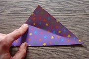 Kleine Nachmittagsfalterei oder wie man an trüben Tagen ein Origami Fangspiel faltet